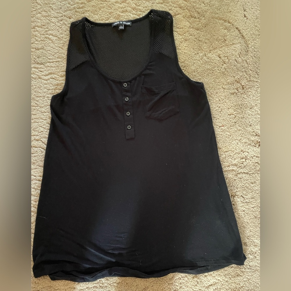 Cable & Gauge Black Sleeveless button mesh Tank top